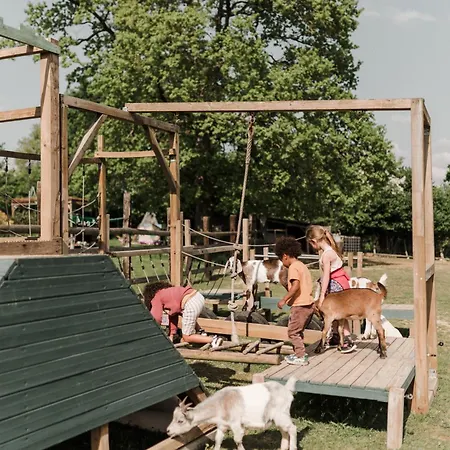 Ecodomaine Rêver Ailleurs - Insolite à La Ferme Tente de luxe *