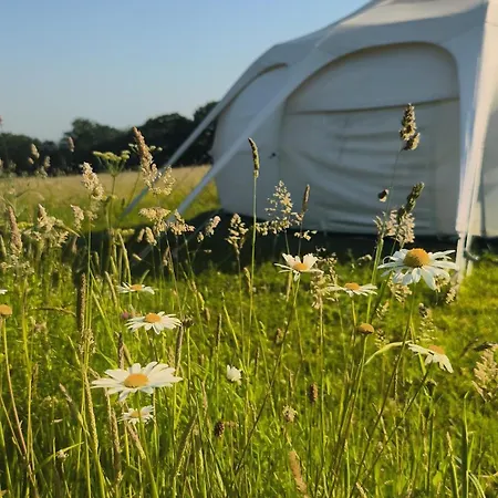 Tente de luxe Ecodomaine Rêver Ailleurs - Insolite à La Ferme